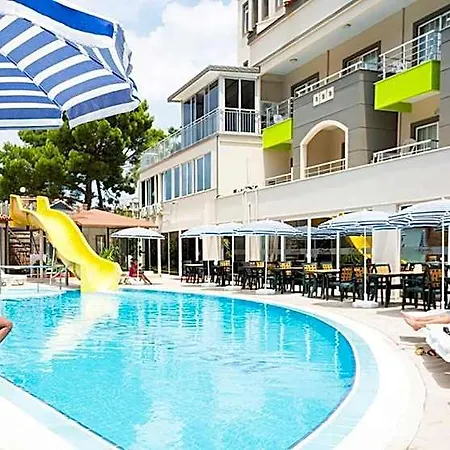 Rich Melissa Üdülőközpont 4*