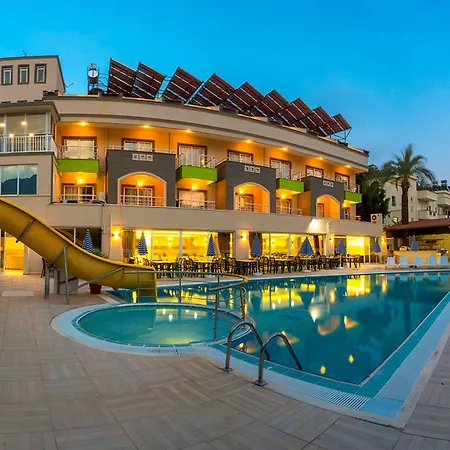 Rich Melissa אתר נופש קמר