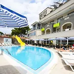 Station touristique Rich Melissa 4*